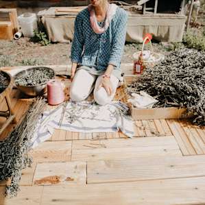 Tying bundles of mugwort.