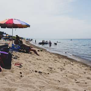 The beautiful shores of Lake Michigan are only 5 to 10 minutes away by car!