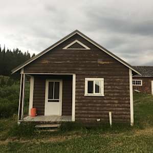 Hoback Guard Station