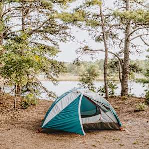 tent lodging water