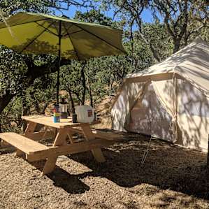 Awesome private picnic table w lantern