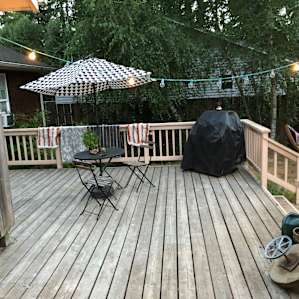 Backyard Cabin on Urbanish Farm