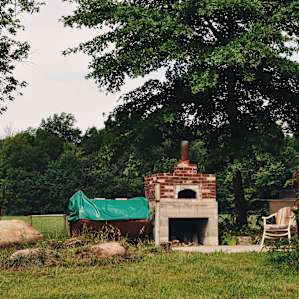 Outdoor Kitchen, we did not use but has potential if set up ahead of time.