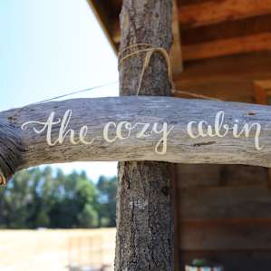 Cozy Cabin| On Meadow Farm
