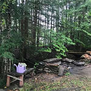 Charming Lake Cabin + 2000 acres