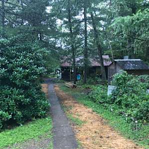 Charming Lake Cabin + 2000 acres