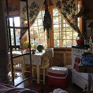 Hazelbrook Cabin