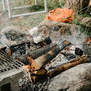 Great cooking fire pit.