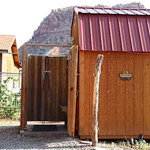Glamping Tent Site with Jacuzzi