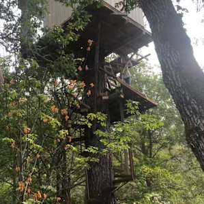 Ivy Guesthouse - Applegate Haven