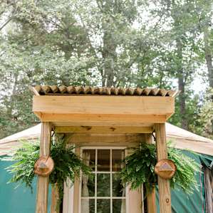 Yurt entryway