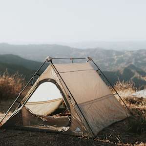 tent mountain lodging