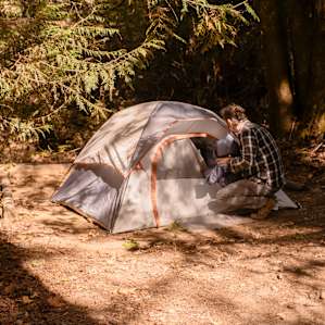 Another size comparison. This is a "3 person" tent.
