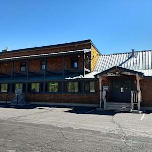 The front of the Tamarack Lodge