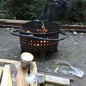 Luis, the property owner, added another fire pit at the container house a day or two before we arrived. What a GREAT surprise for us.