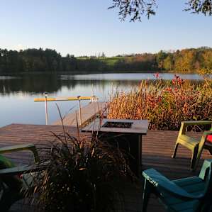 Charming Lake Cabin + 2000 acres