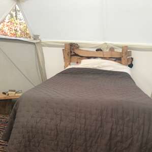 Nice bed