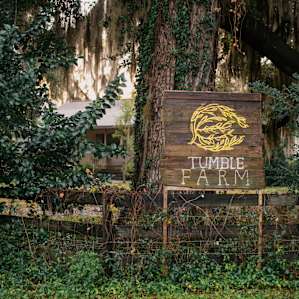 The entrance to Tumble Farm.