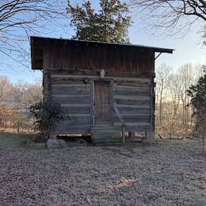 Huckleberry Farm & Gypsy Cabin