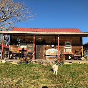 Maw and Paps Tiny Cabin