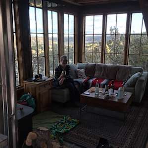 Cozy spot for nice views and good snacks
