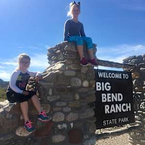 Kids at BBRSP entrance