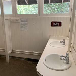 Double sinks! And glass windows meant they weren’t freezing like outside.