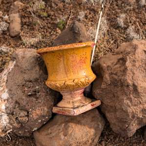 This is the 'swedish torch' referred to in the directions that marks the lot from the road
