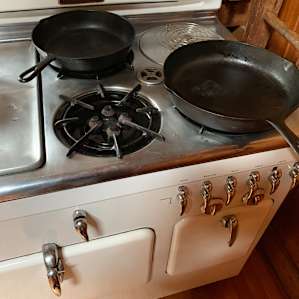 So awesome to cook on this vintage stove.