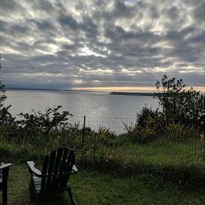 Historic Bluff Sunset Retreat
