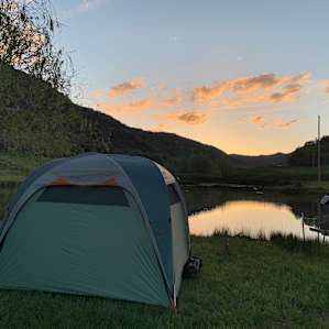 Waterfront tent site