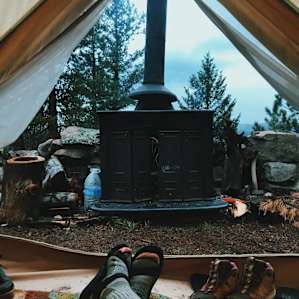 This little stove will keep you warm despite some colder temps (it was in the 30s at night during our stay).