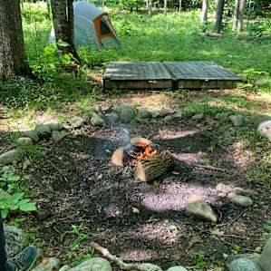 Breakfast over a fire, no better way to do it!