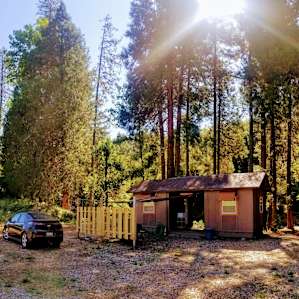 Creekside Bunkhouse