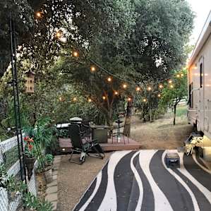 Pine Flow WOMEN'S RV Getaway