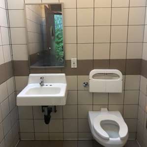 Very clean and well lit restrooms