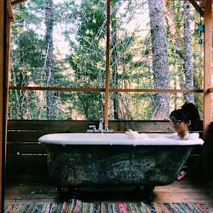 Shangri-La 14 Foot Yurt/Soak Tub