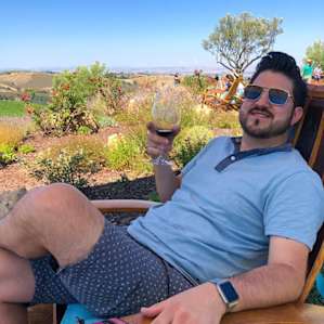 This could be you, wineries close by.