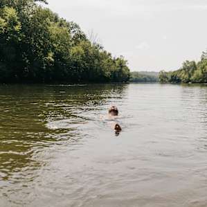 River floatin'