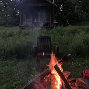 Farm Stay in Farmhand Cabin
