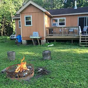 Kankakee River Cabin