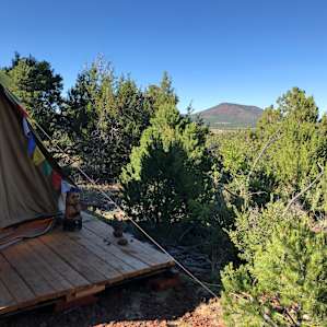 Grand Canyon Glamping Eco-Yurt #1