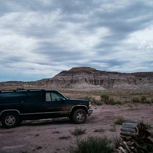 We had friends come in standard sedans, but if the weather is wet - just know you will be traveling on dirt roads.
