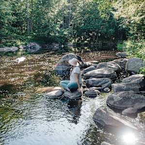 A small creek runs behind the Sugar Shack Cabin, perfect for a short walk and to relax.
