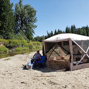 Loaner shelter provided by host