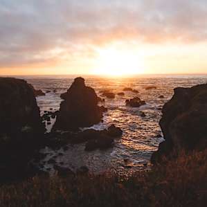 Pomo Bluffs Park is about 10 minutes away- a great place to see the sunset.