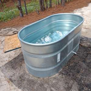 Cool off or warm up in outdoor Tub