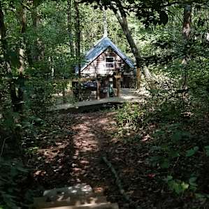 Babbling Brook Treehouse