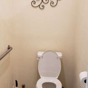 clean bathrooms