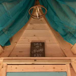 Dragonfly Tiny Cabin - 3 person max